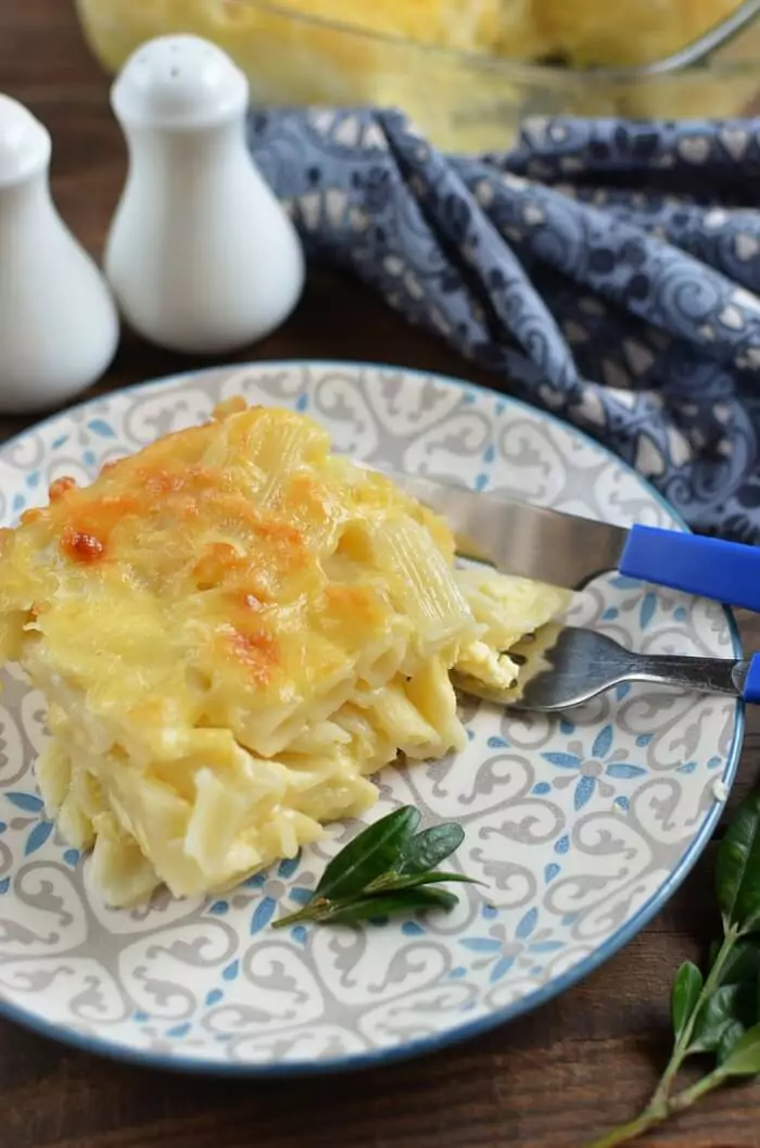 Baked Macaroni Cheese Pie