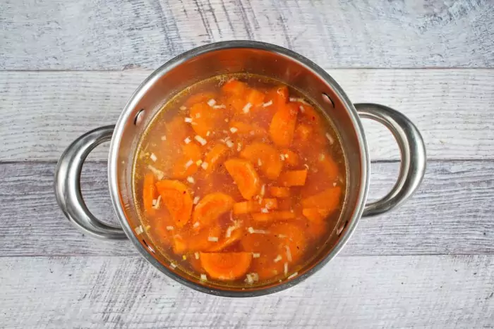 Carrot and Bacon Soup recipe - step 3