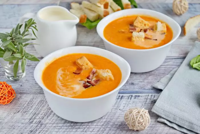 How to serve Carrot and Bacon Soup