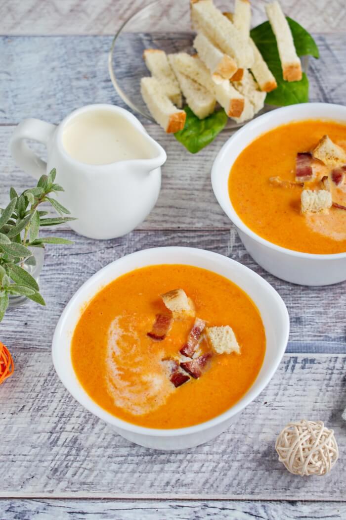 Easy Carrot and Bacon Soup Recipe - COOK.ME
