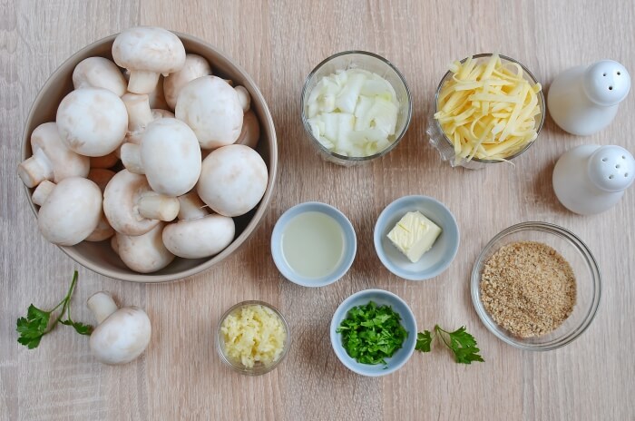 Ingridiens for Cheese Stuffed Mushrooms