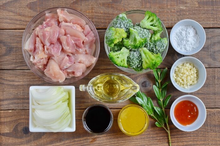 Ingridiens for Chinese Stir-fry Chicken