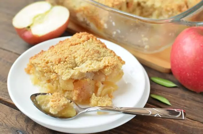 Classic Apple Cobbler