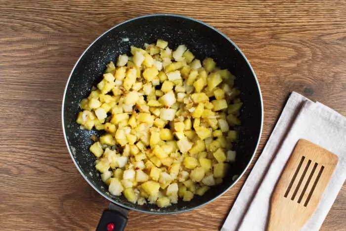 Step 5 - Classic Smothered Potatoes