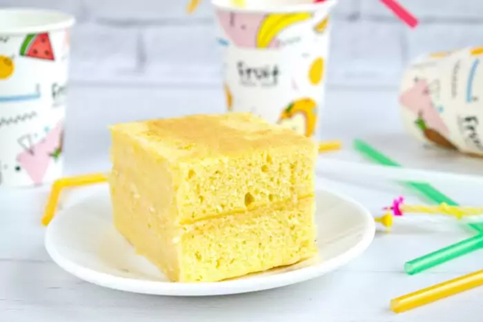 Classic Vanilla Cake