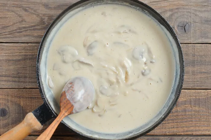 Step 7 - Classic Beef Stroganoff