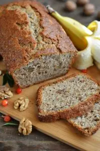 Easy Banana Bread with Nuts