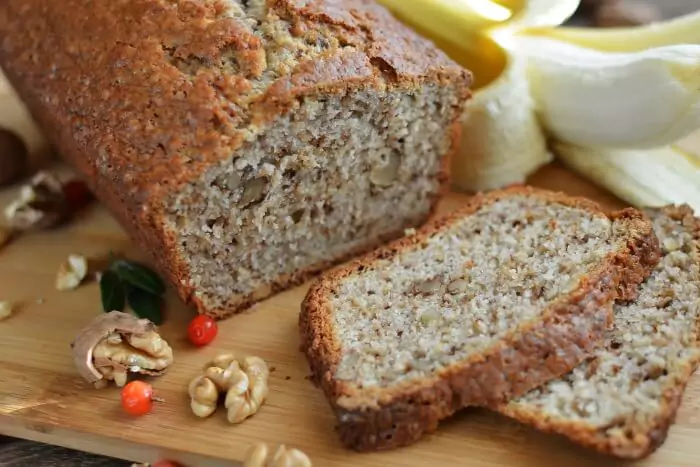 Step 5 - Easy Banana Bread with Nuts