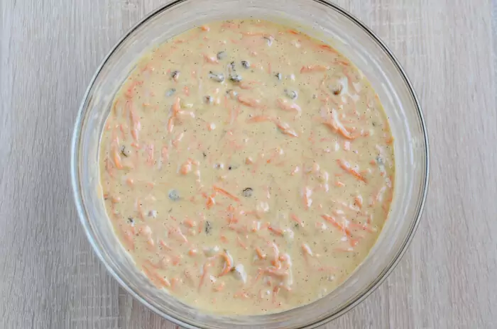 Step 4 - Easy Carrot Cake