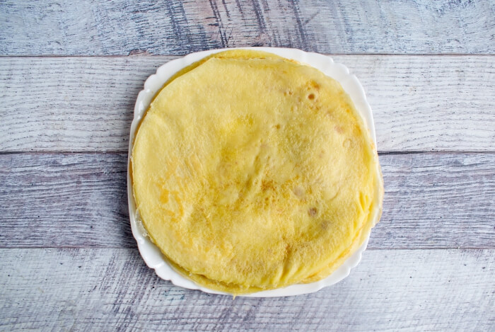 Easy French Crepes recipe - step 9