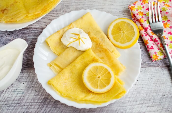How to serve Easy French Crepes