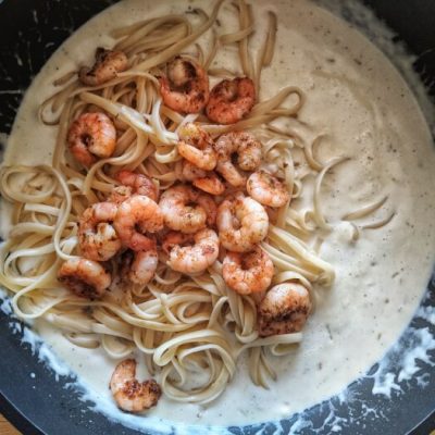 Easy Creamy Shrimp Pasta recipe - step 5