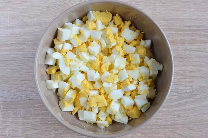 Step 1 - Egg Mayo Sandwich