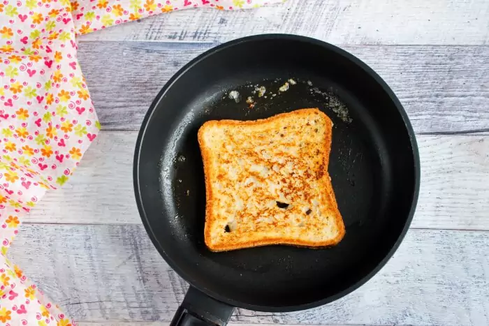 Step 4 - Eggless French Toast