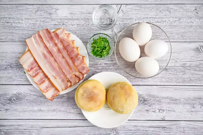 Ingredients for Easy Eggs Benedict
