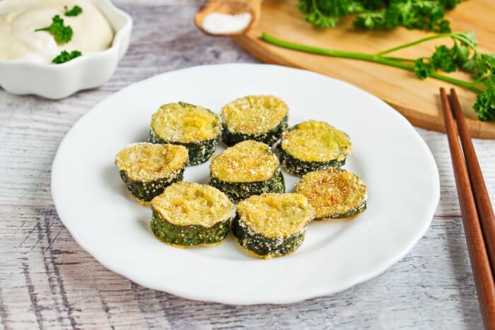 How to serve Fried Cucumber Rounds