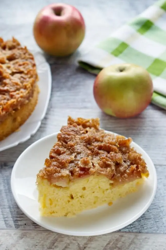 German Apple Kuchen