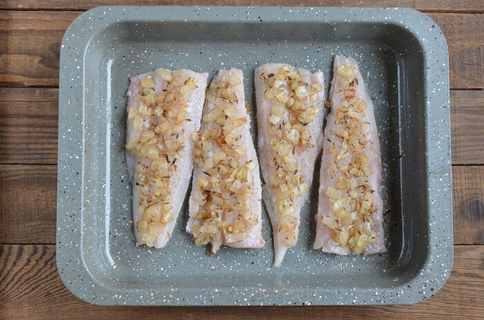 Herb-Baked Fish with Crispy Crumb recipe - step 3