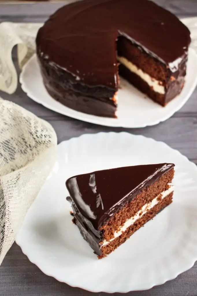 Easy Ho Ho Cake
