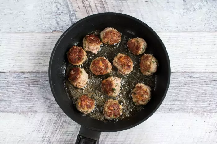 Step 3 - Juicy Beef Meatballs