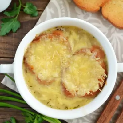 Luxurious French Onion Soup Recipe - Traditional French Cuisine Recipes - Traditional French Onion Soup