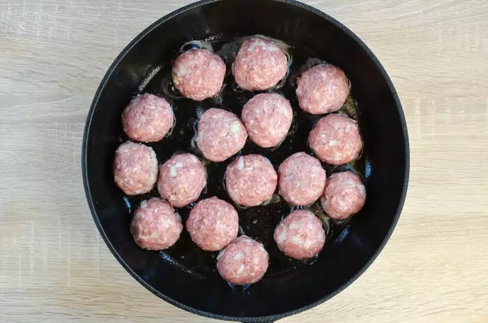 Step 2 - One-Pot Meatballs with Spaghetti