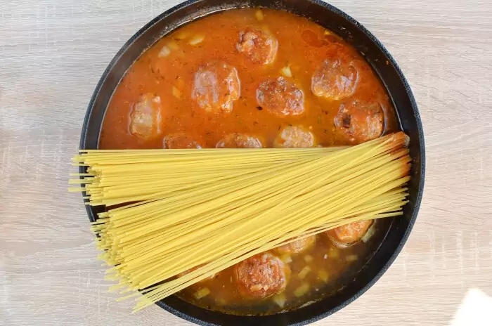 Step 4 - One-Pot Meatballs with Spaghetti