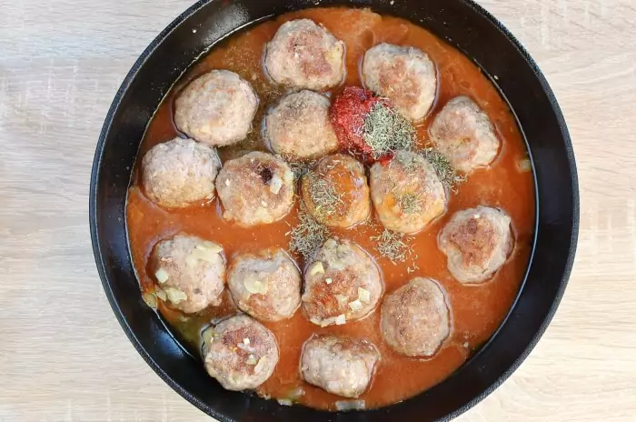 Step 4 - One-Pot Meatballs with Spaghetti