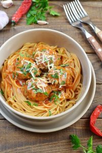 One-Pot Meatballs with Spaghetti