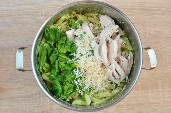 Step 2 - Creamy Chicken Pesto Pasta