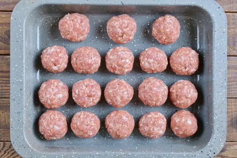 Step 3 - Eggless Meatballs