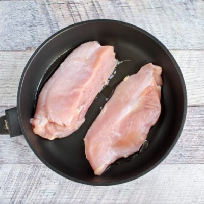 Simple Caramelized Chicken Breast recipe - step 3