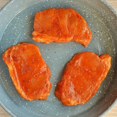 Keto Spiced Baked Pork Chops recipe - step 4