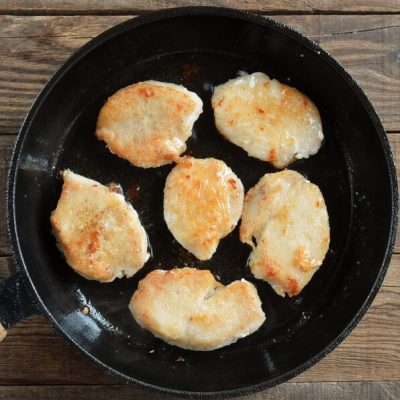 Classic Chicken Piccata recipe - step 3