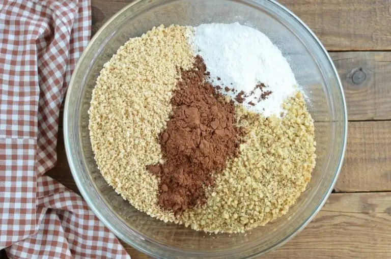 Step 1 - Cocoa and Nut Rum Balls