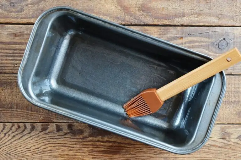 Step 1 - Colonial-Style Brown Bread