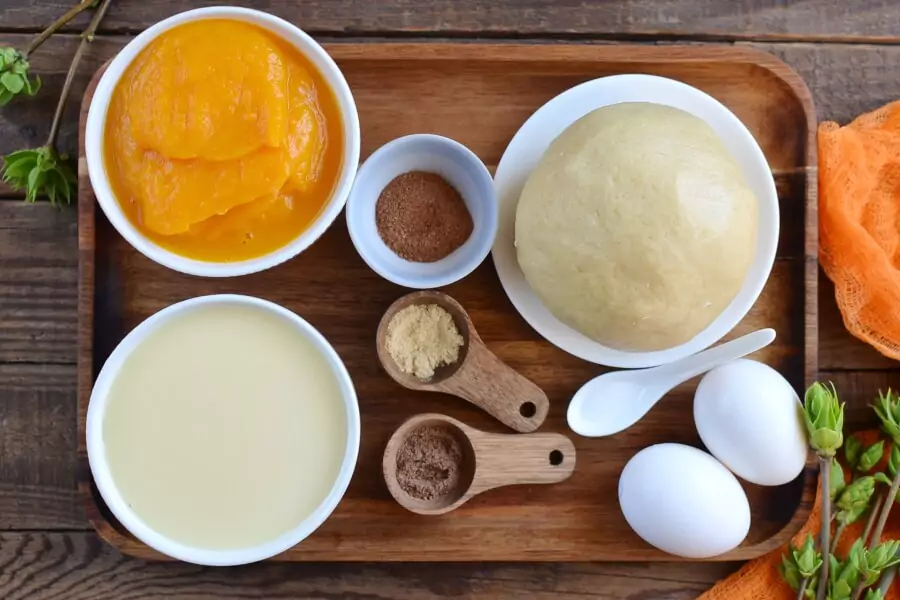 Ingredients for Creamy Pumpkin Pie