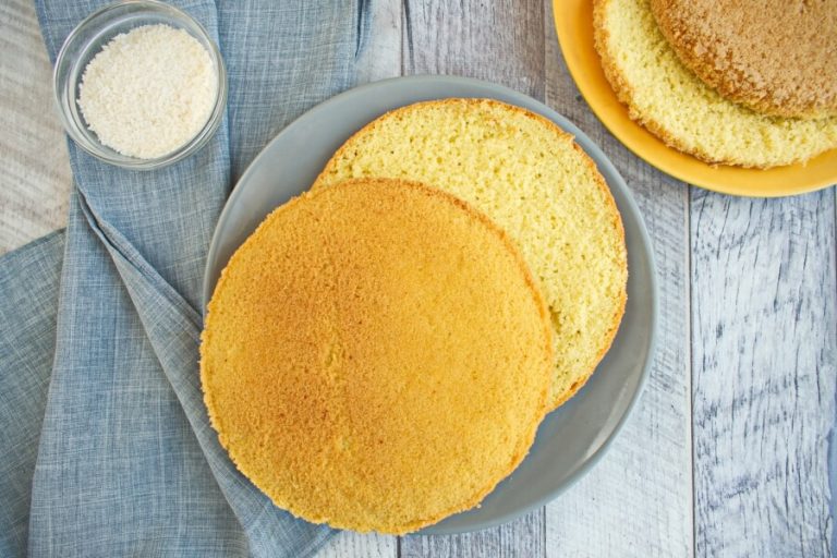 Step 4 - Coconut Sour Cream Cake