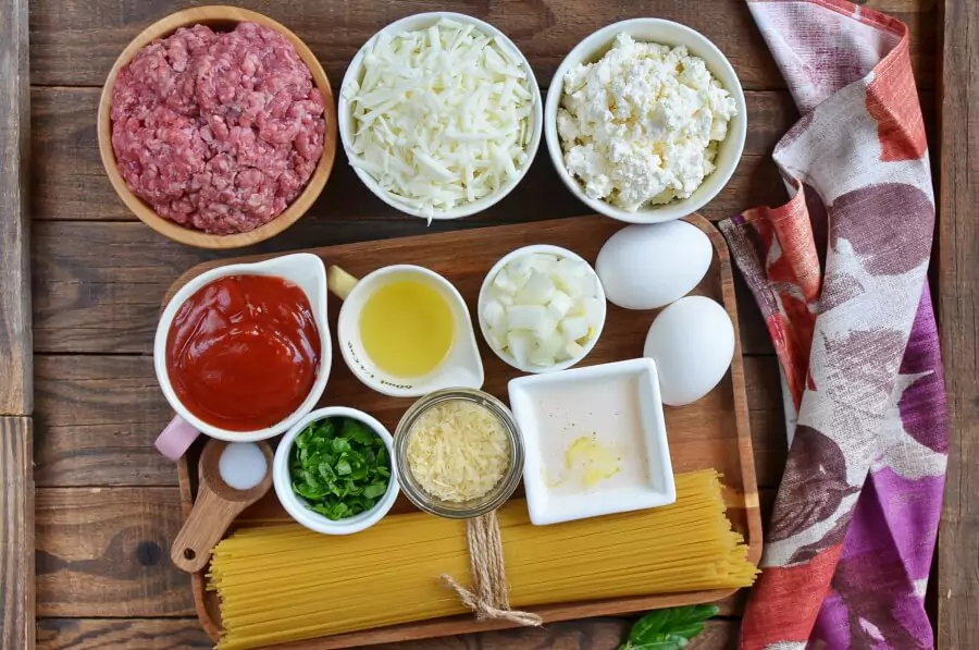 Ingredients for Baked Spaghetti Casserole