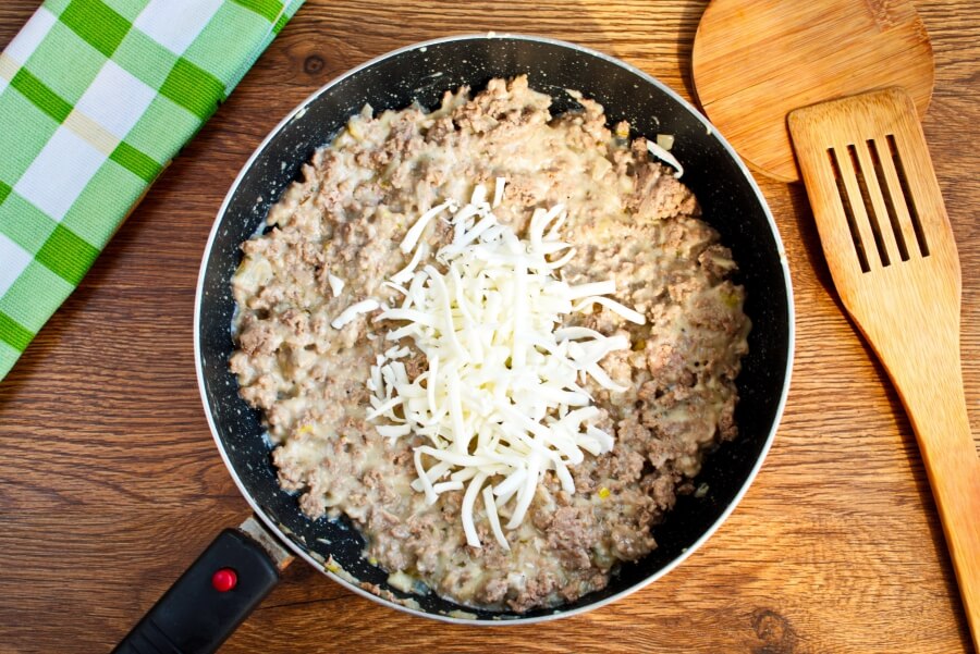 Delicious Beef Cannelloni recipe - step 8