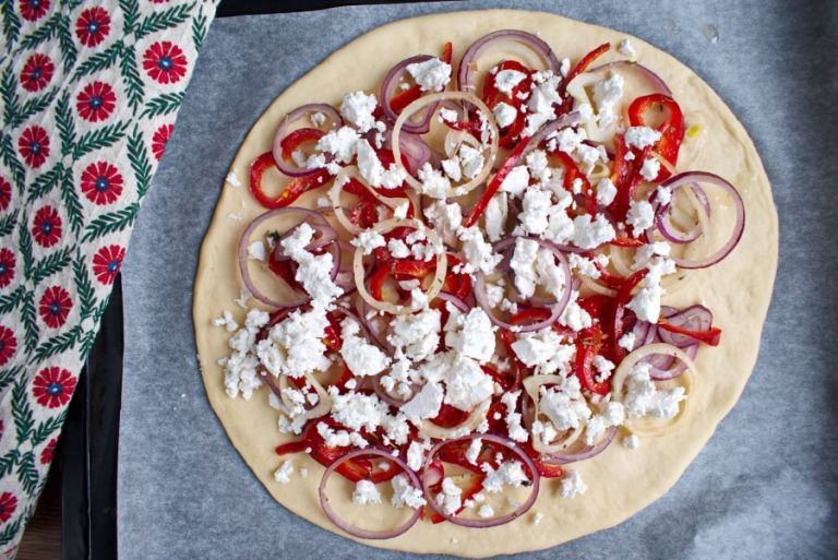 Step 4 - Bell Pepper and Feta Pizza