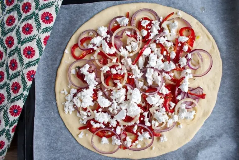 Step 4 - Bell Pepper and Feta Pizza