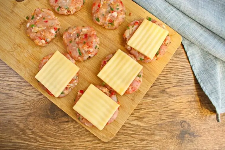 Step 3 - Cheese-Stuffed Turkey Burgers