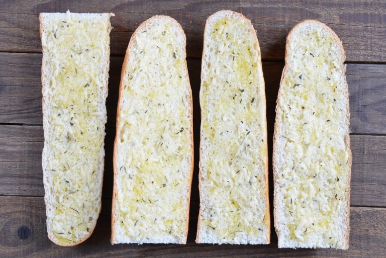 Step 3 - Cheesy Garlic Bread