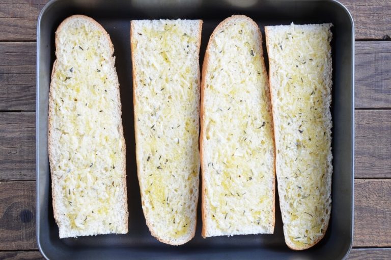 Step 4 - Cheesy Garlic Bread