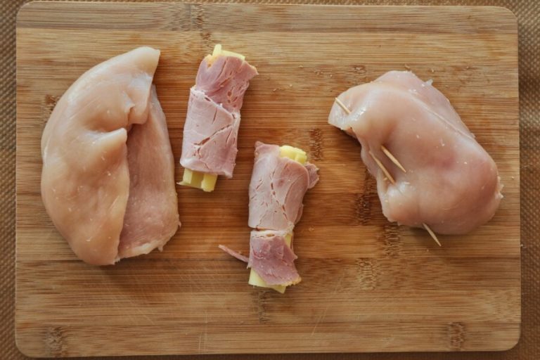 Step 3 - Classic Chicken Cordon Bleu