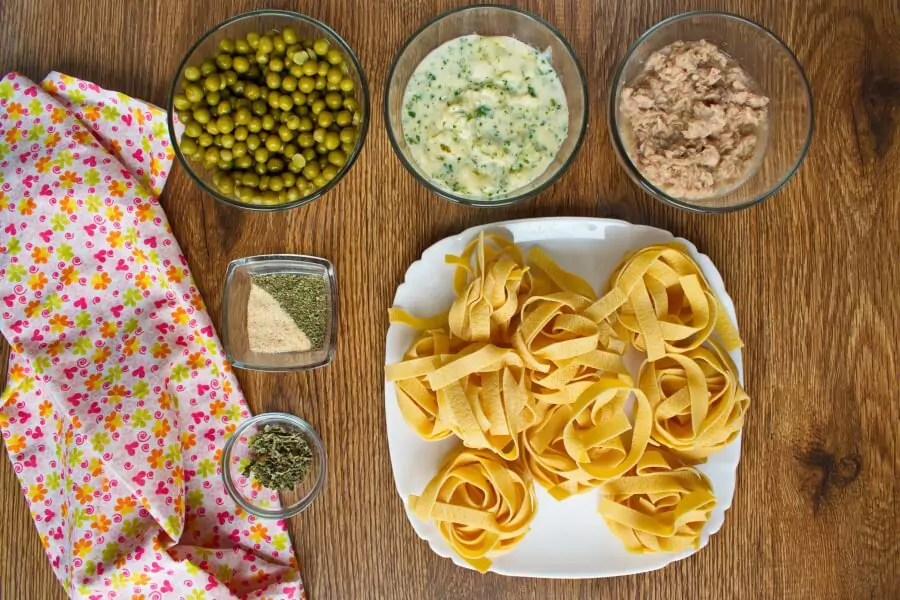 Ingredients for Creamy Tuna Pasta