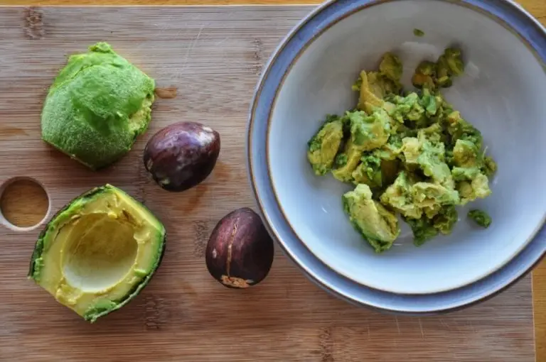 Step 1 - Easy Keto Guacamole with Avocado