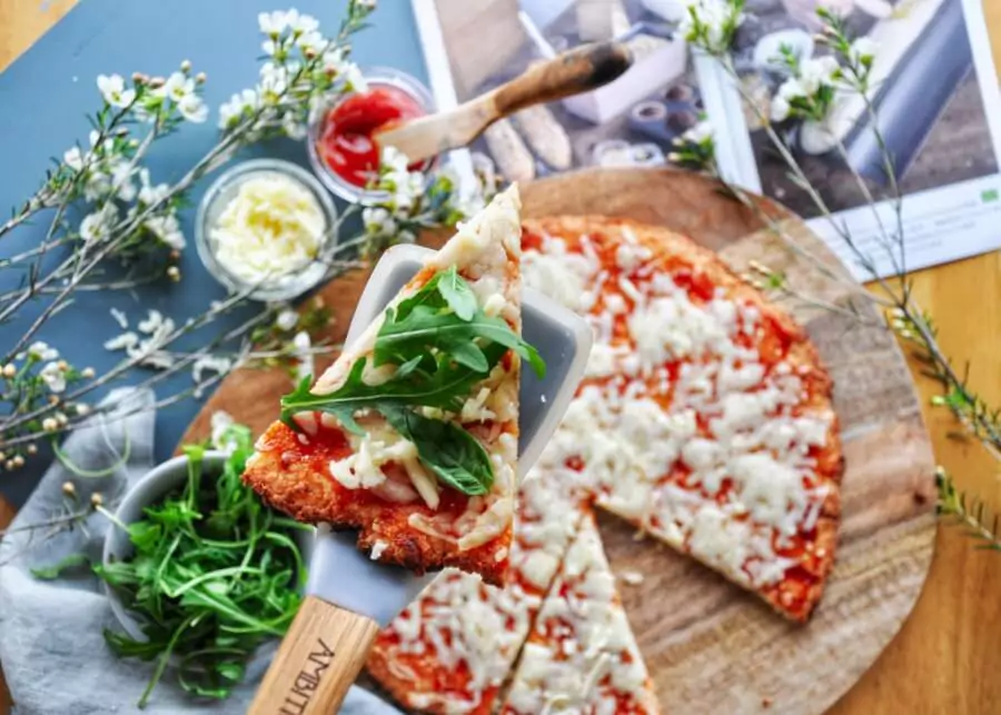 Easy Keto Pizza Crust