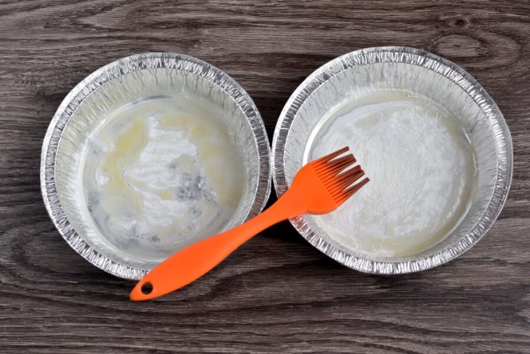 Step 1 - Easy Vanilla Sponge